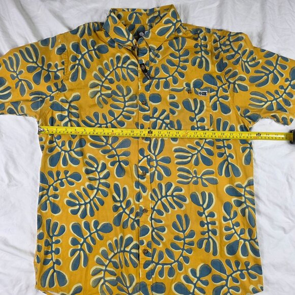 Salty Crew Mens XL Yellow Blue Short Sleeve Button Up Shirt Stretch Fit Casual - Picture 8 of 11